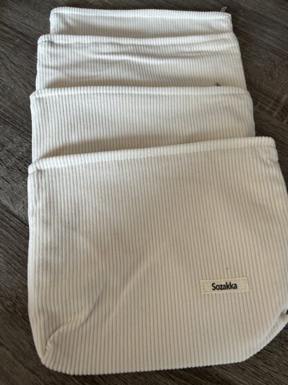 trousse de toilette blanc